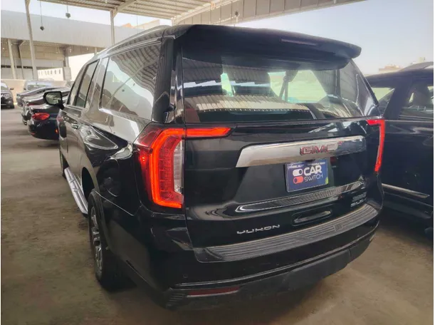 Car image 7
