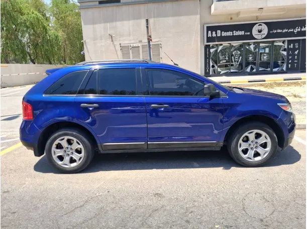 Car image 8