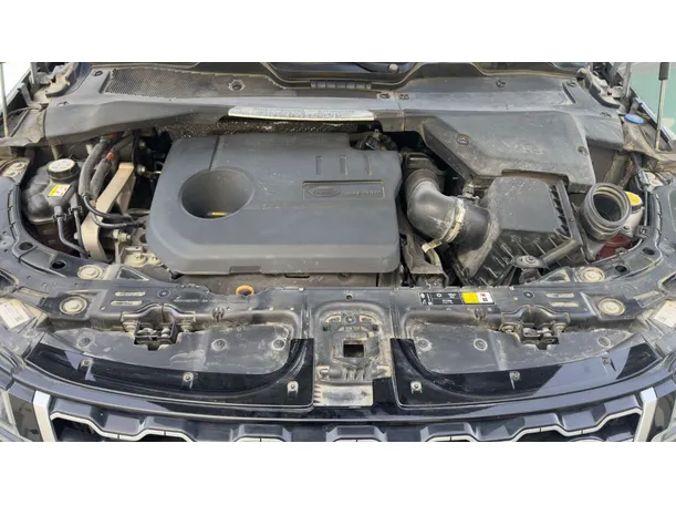 Car image 27