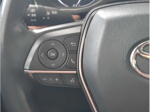 Car image 29