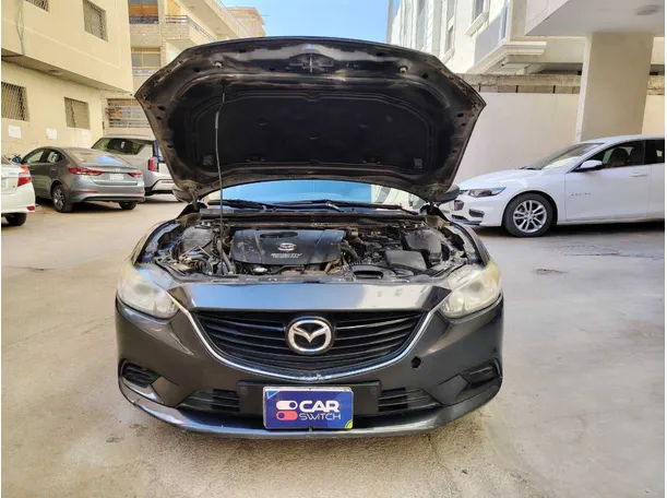 Car image 29