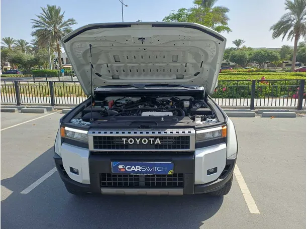 Car image 23