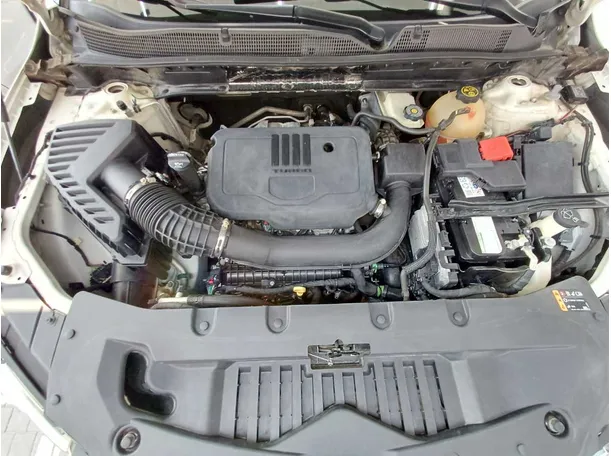Car image 21