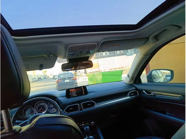 Car image 21