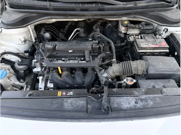 Car image 29