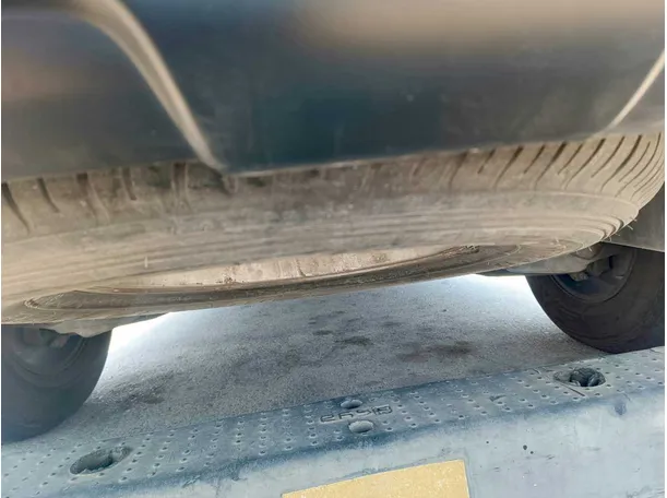 Car image 36
