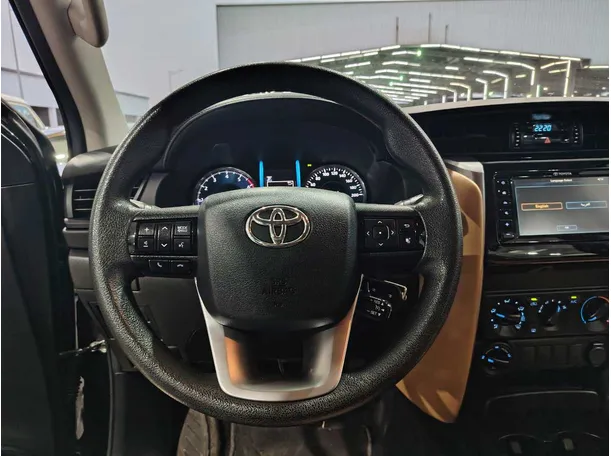 Car image 21