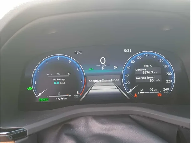 Car image 19