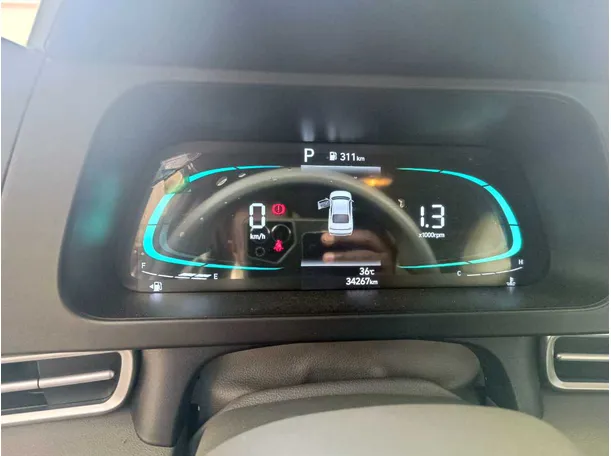 Car image 16
