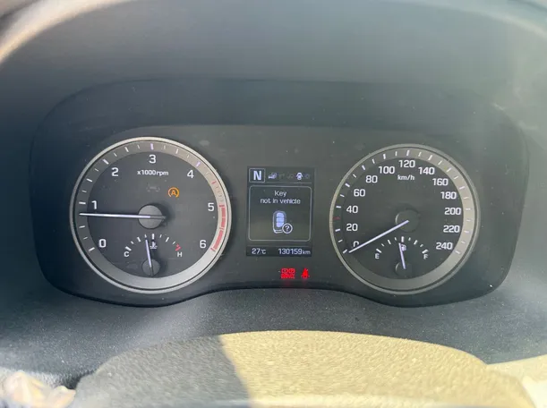 Car image 21