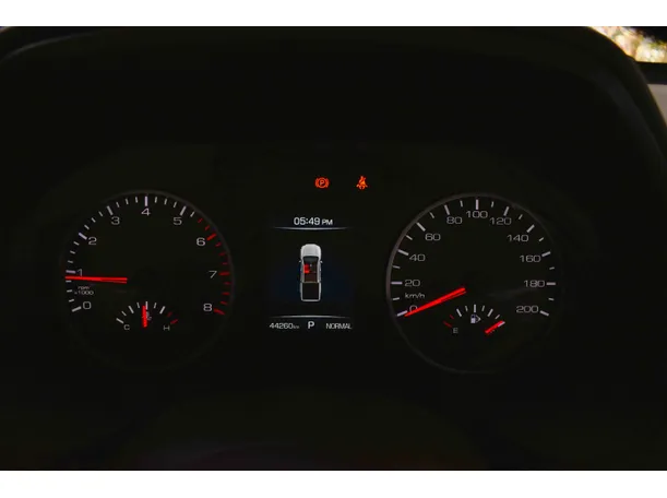 Car image 6