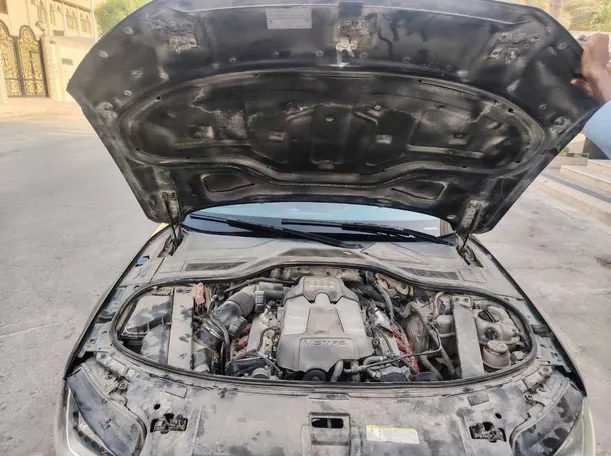 Car image 32