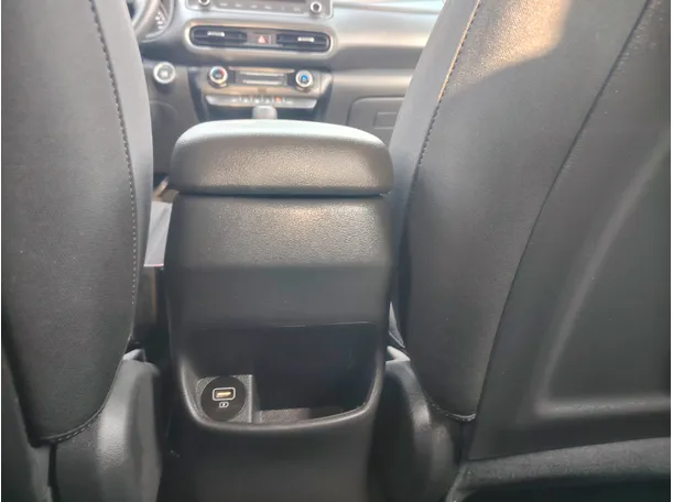 Car image 25