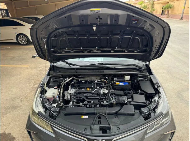 Car image 23