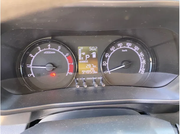 Car image 17