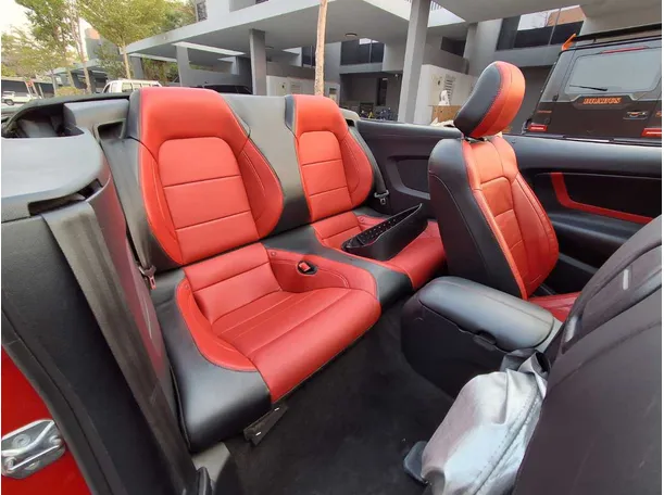 Car image 13