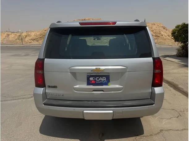 Car image 6