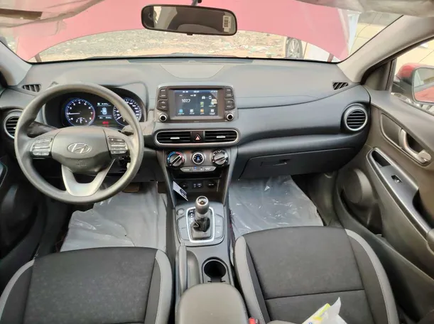 Car image 21