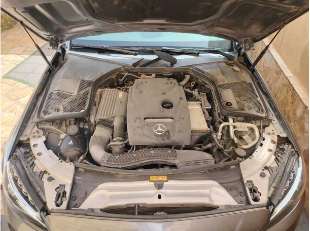Car image 34