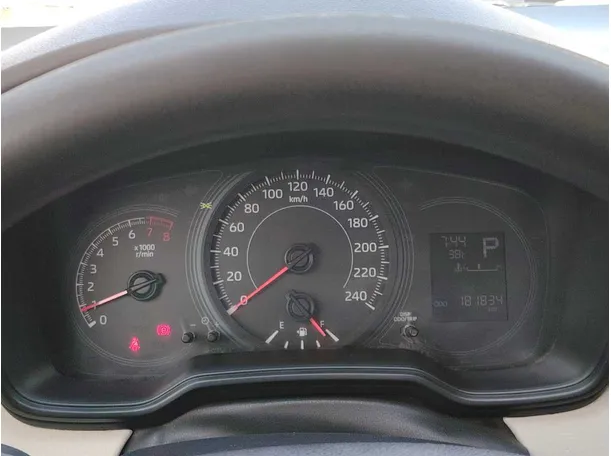 Car image 23