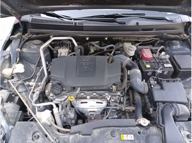 Car image 24
