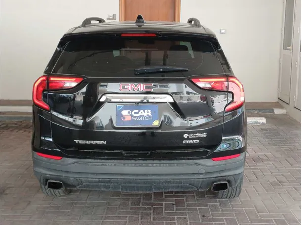 Car image 6
