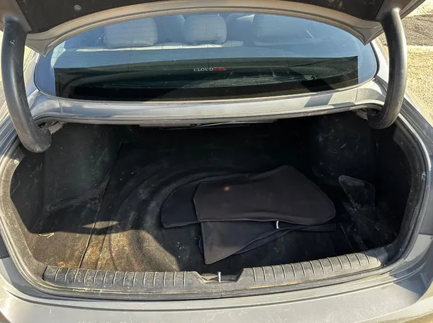 Car image 22