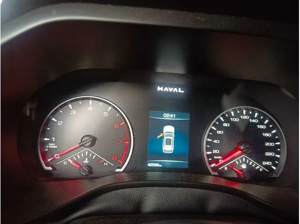 Car image 15