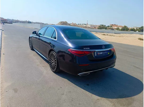 Car image 7