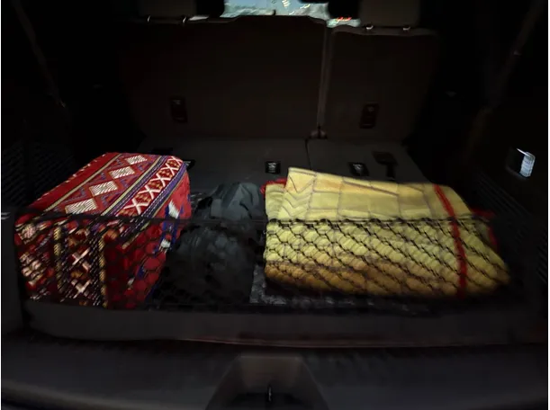 Car image 25