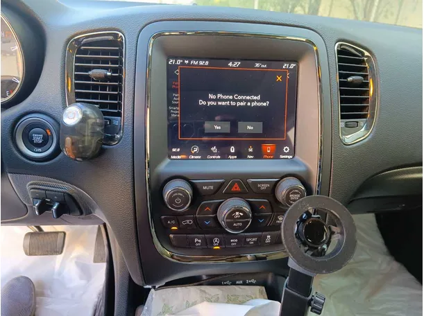 Car image 23