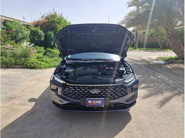 Car image 25