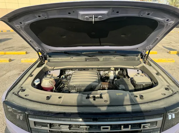 Car image 23