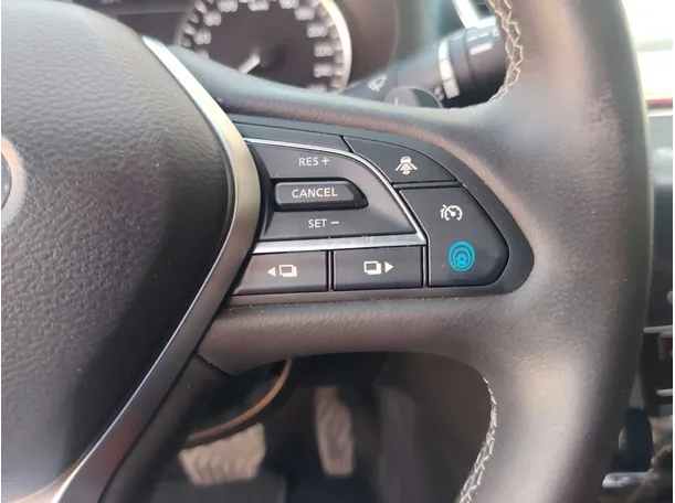 Car image 36