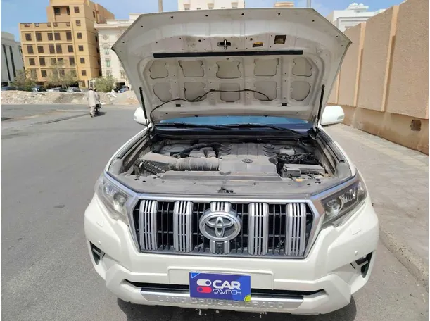 Car image 45