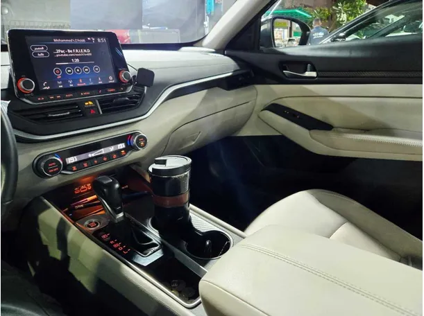 Car image 22