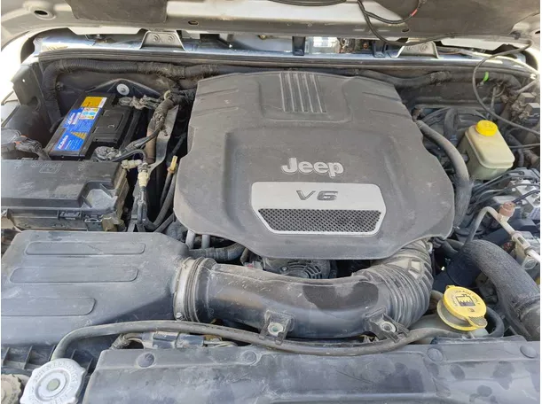 Car image 31