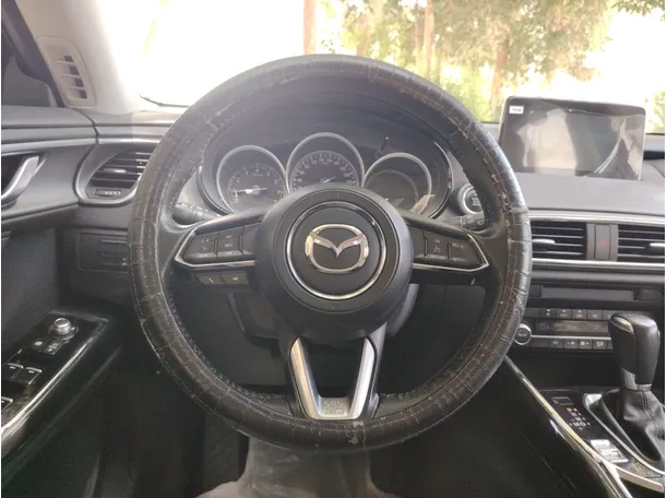Car image 22