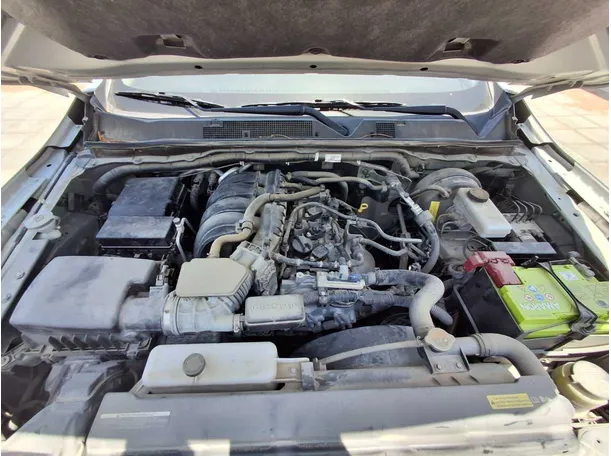 Car image 24