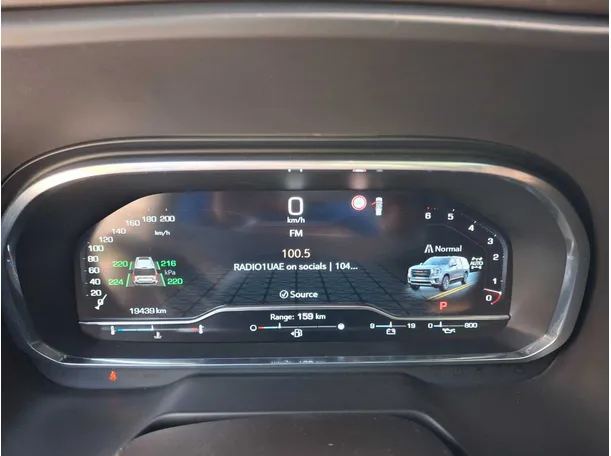 Car image 22