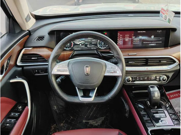 Car image 23