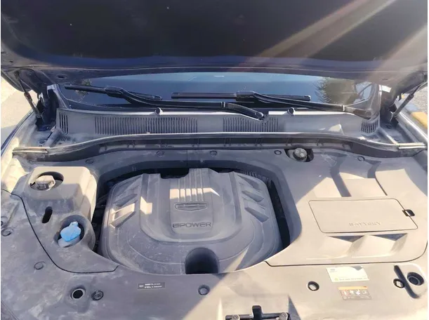 Car image 33