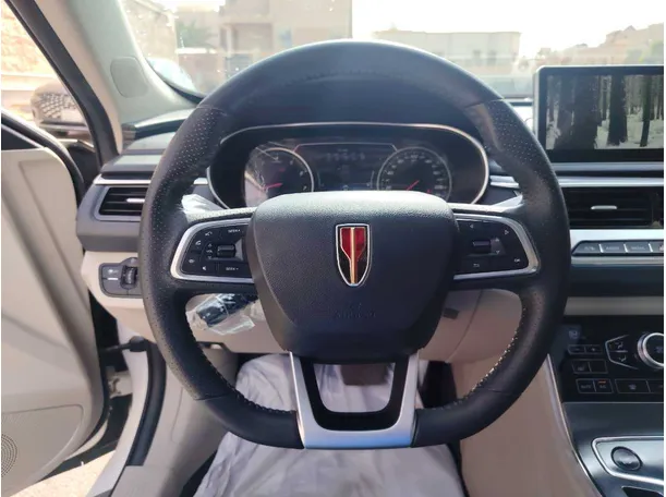 Car image 22