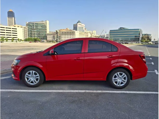 Car image 8