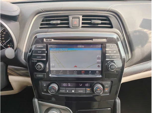 Car image 22