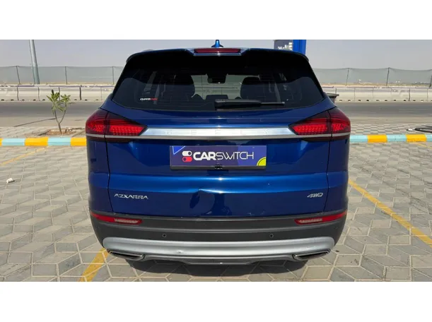 Car image 6