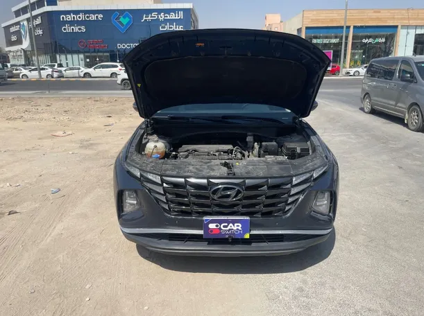Car image 23