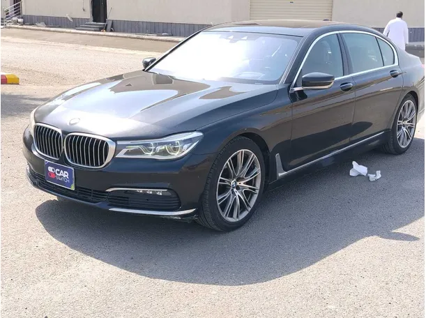 2019 BMW 730 in KSA