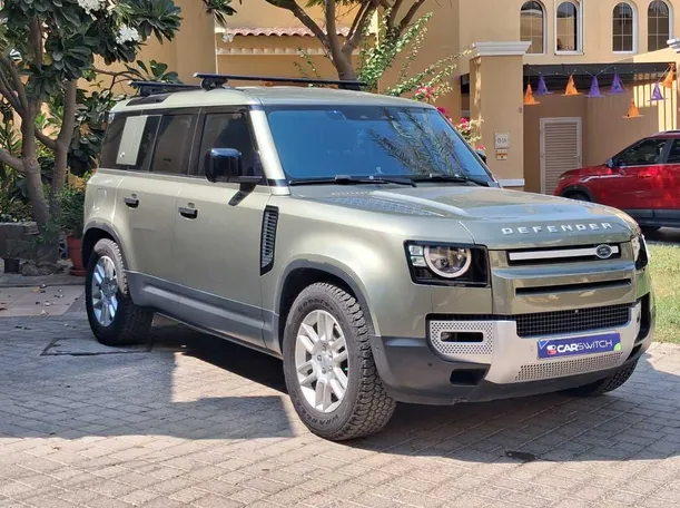 Car image 4