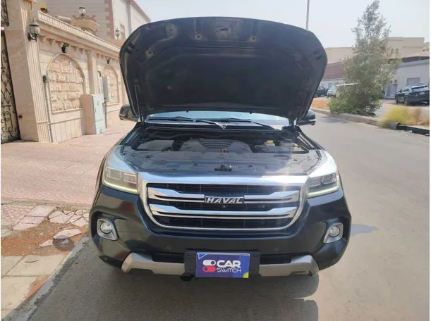 Car image 48
